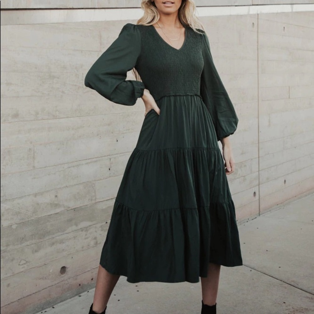 Bohme Smocked Tiered Midi Dress | Green, Size M